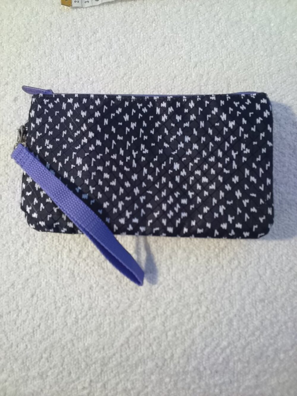 Thirty One Easy Going Wristlet Lil Scribble NWOT